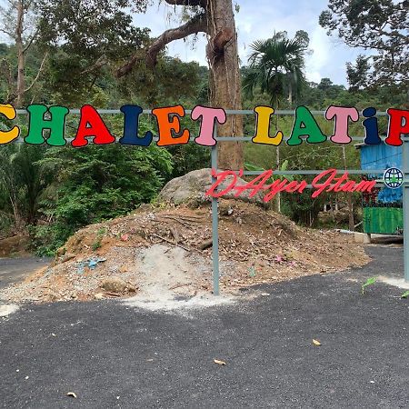 Hôtel Chalet Latip D'Ayer Itam à Kampong Ayer Hitam  Extérieur photo