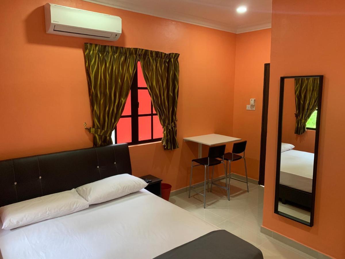 Hôtel Chalet Latip D'Ayer Itam à Kampong Ayer Hitam  Extérieur photo